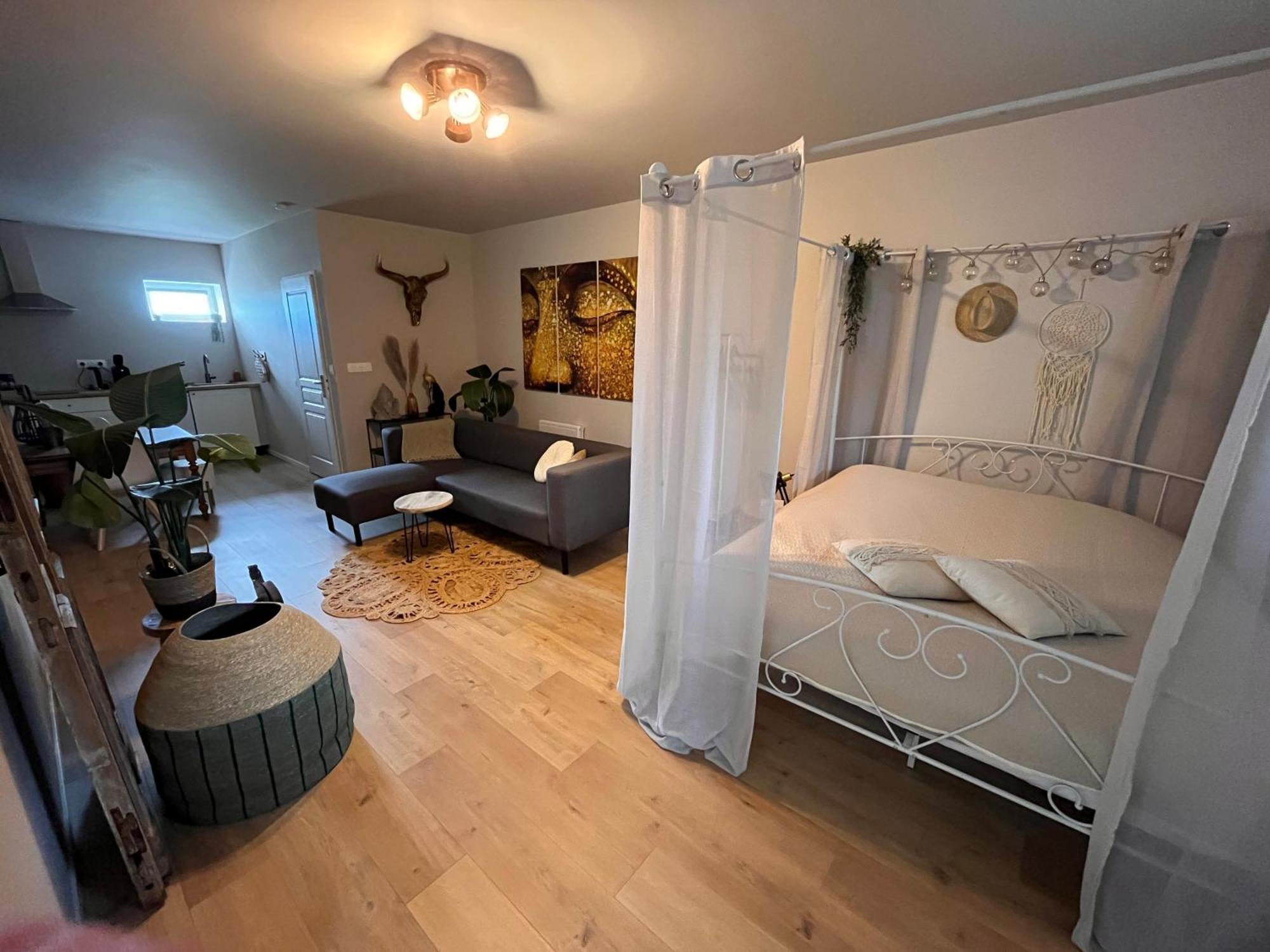 Gite "Ibiza" Chamblet Exteriér fotografie